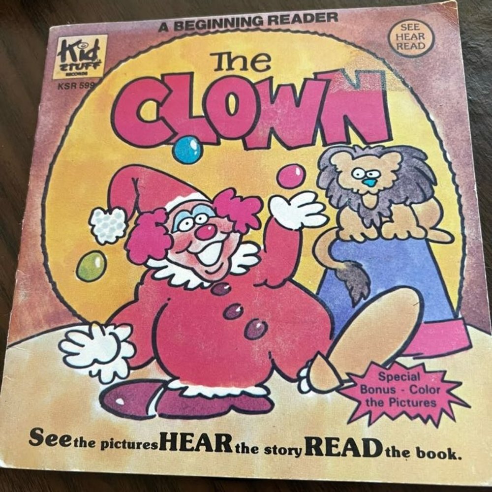 Sing-a-Long Book and 45 rpm Record Kid Stuff -A Beginning Reader The Clown Rare!